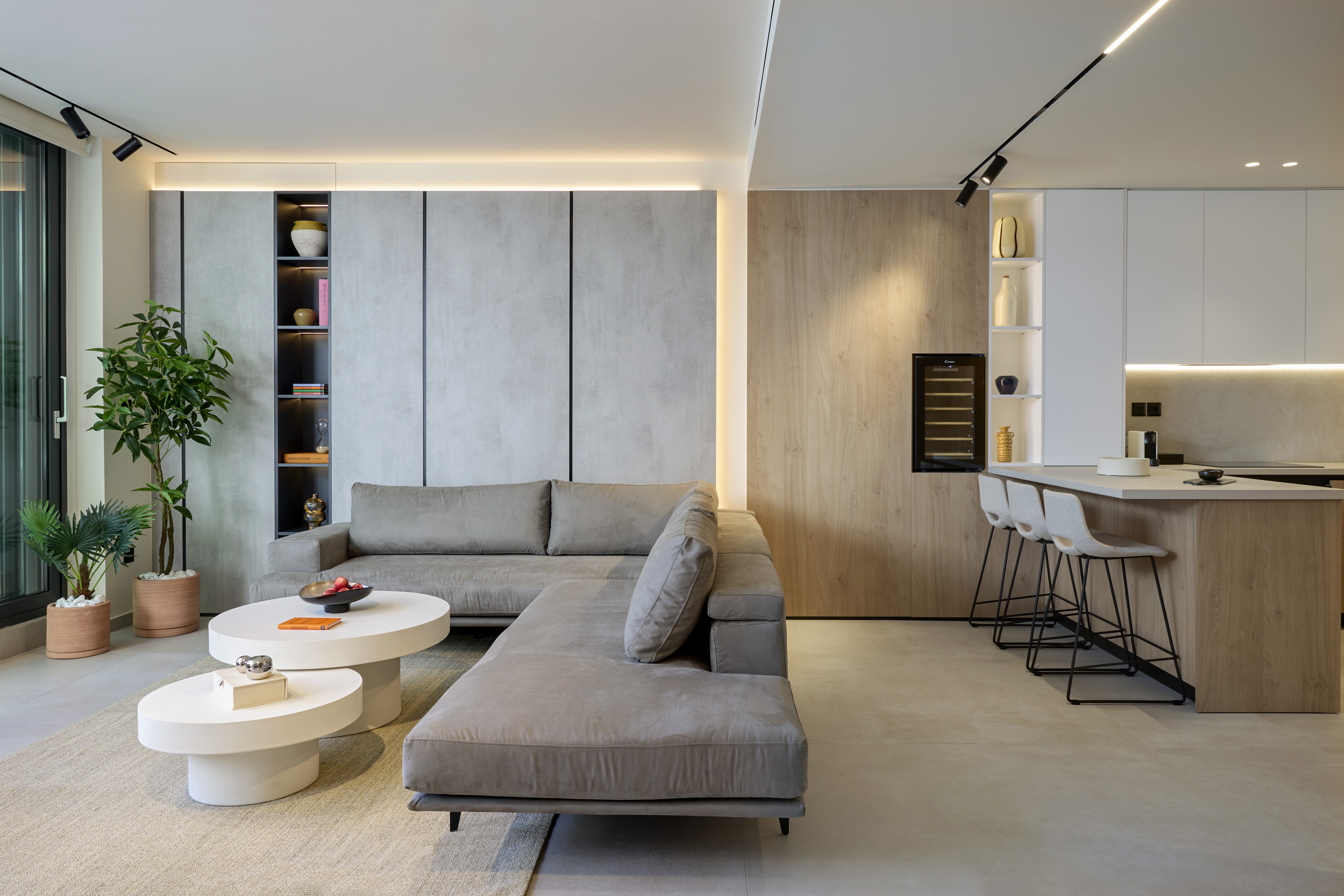 FASMA SUITES LUXURY APARTMENTS